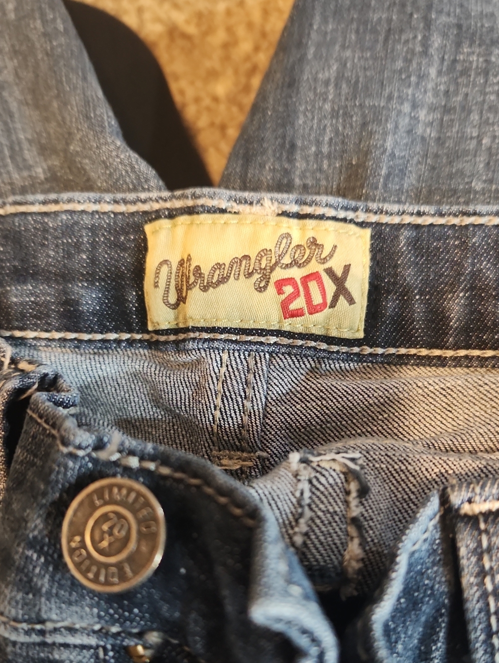 Wrangler Boys Dark Blue Jeans - Picture 3 of 4